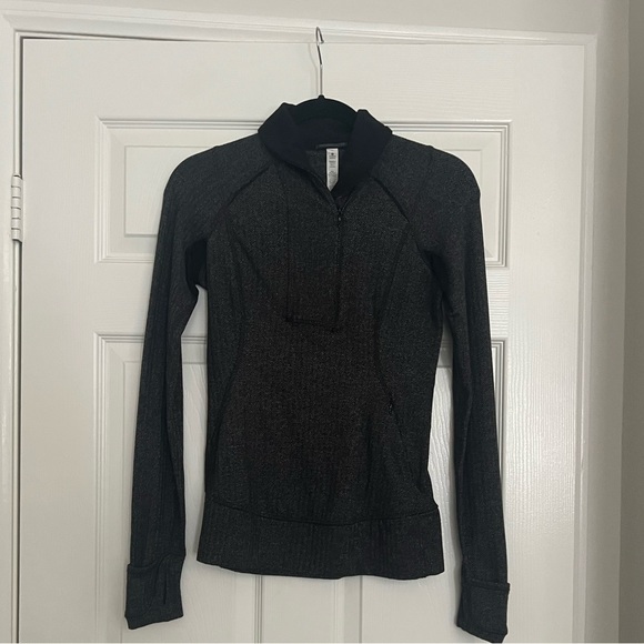 Lululemon Think Fast Pullover
Heathered Herringbone Heathered Black - Picture 8 of 9